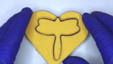 ✨ Purely Satisfying ✨ Watch the paint peel off so smoothly 🎨