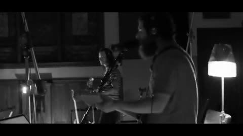 Manchester-Orchestra-The-Silence-Official Video