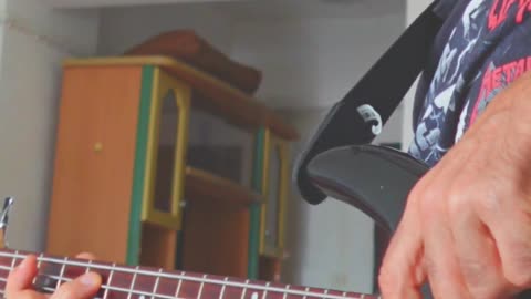 Heavy metal bass players