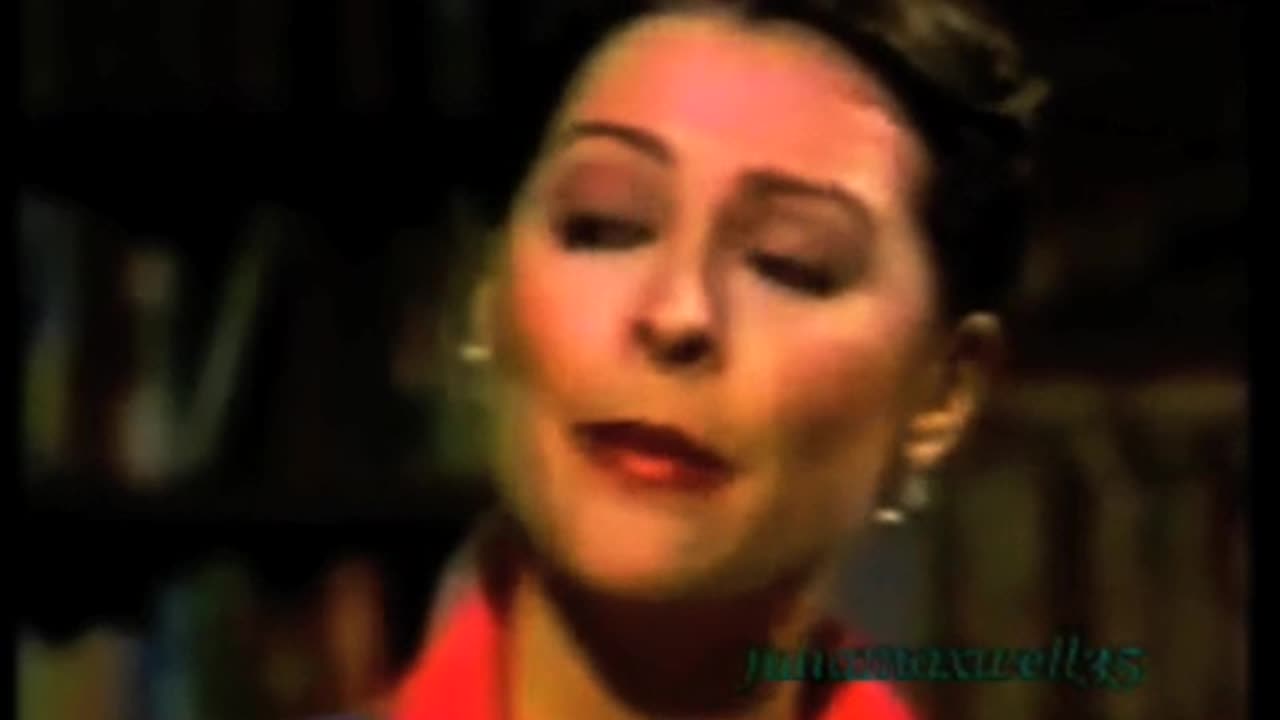 Pet - A Lee And Renee Tribute