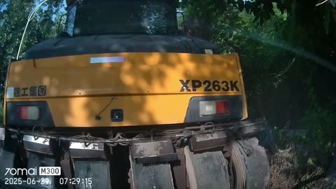 Terrifying Moment a Tractor Rolls Off Lorry! 😱 Hits Car Behind | Caught on Dashcam