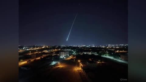 'Fireball' meteor lights up the sky over Pakistan's city Karachi