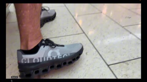 Teen compliments Sarasota Tim on his new shoes