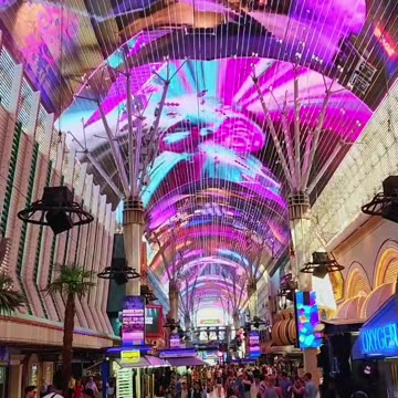 Fremont Street Experience Las Vegas ✌️