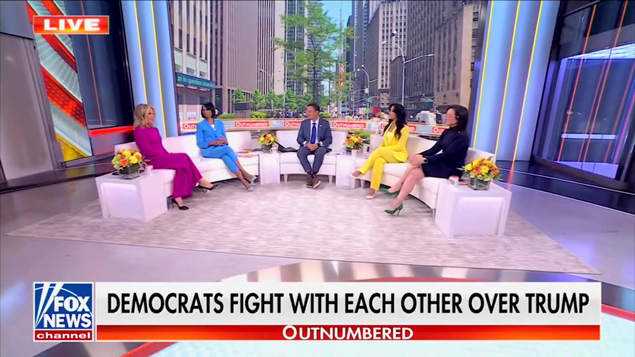 Martha MacCallum Breaks Out Laughing After Watching Cory Booker's Senate Tantrum