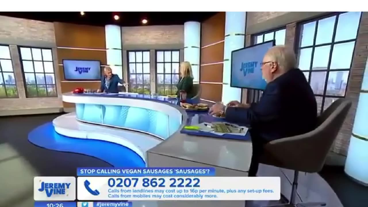 😂🤣 This Sausage Expert is HILARIOUSLY WRONG! | FunFM