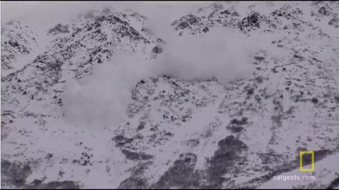 Using a Howitzer to protect an Alaskan highway from avalanches