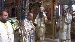 Хиляди вярващи отбелязват Кръстовден