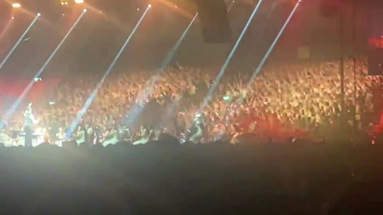 Me singing in Peace Proms 2025 with all my friends