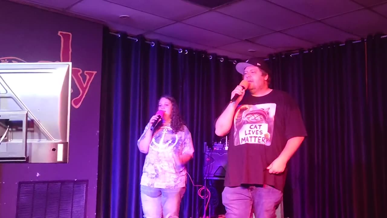 ONE DIRECTION- WHAT MAKES YOU BEAUTIFUL LIVE COVER