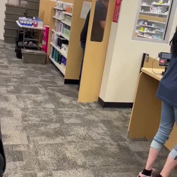 Man loses it on CVS pharmacy techs because his medication came in capsules instead of tablets