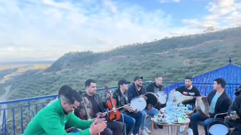 Amazing Musical Session in Nature – A Band Creating Magic! 🎻🎶✨