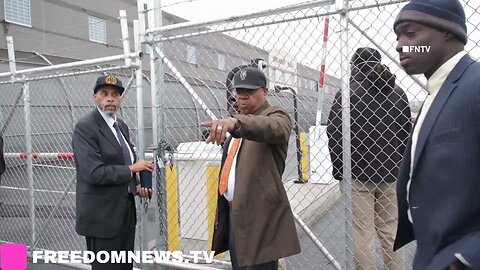 Mayor Baraka, Fire and Police attempt to RAID Delaney Hall Detention Center in Newark, N J
