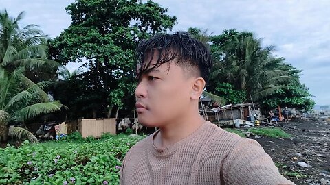 Isaiah's Adorable Slow-Motion Attack on Tito