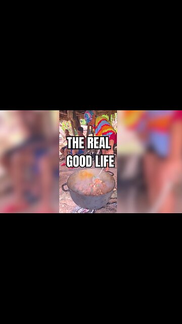 This is TRUE Wealth: A Traditional Feast in Rural Cuba. (No Government Needed)