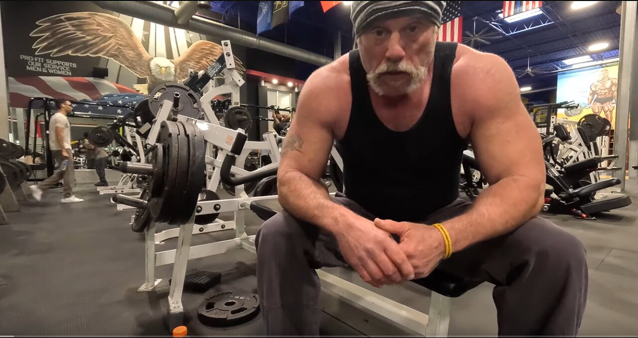 Unlock INSANE Gains with the DESCENDING SUPER SET Technique: Transform Your Workout Now!