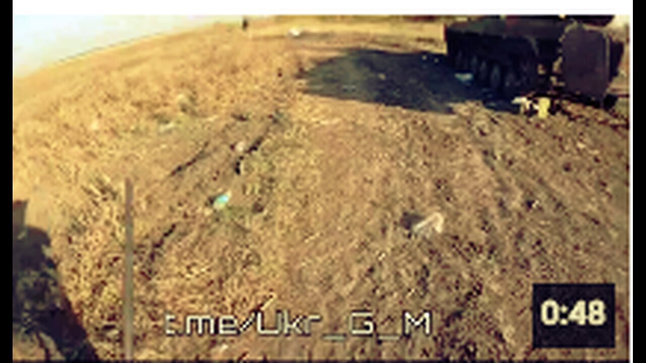 "American Mercenaries Abandon Shelled Positions Amid Russian Artillery Fire"