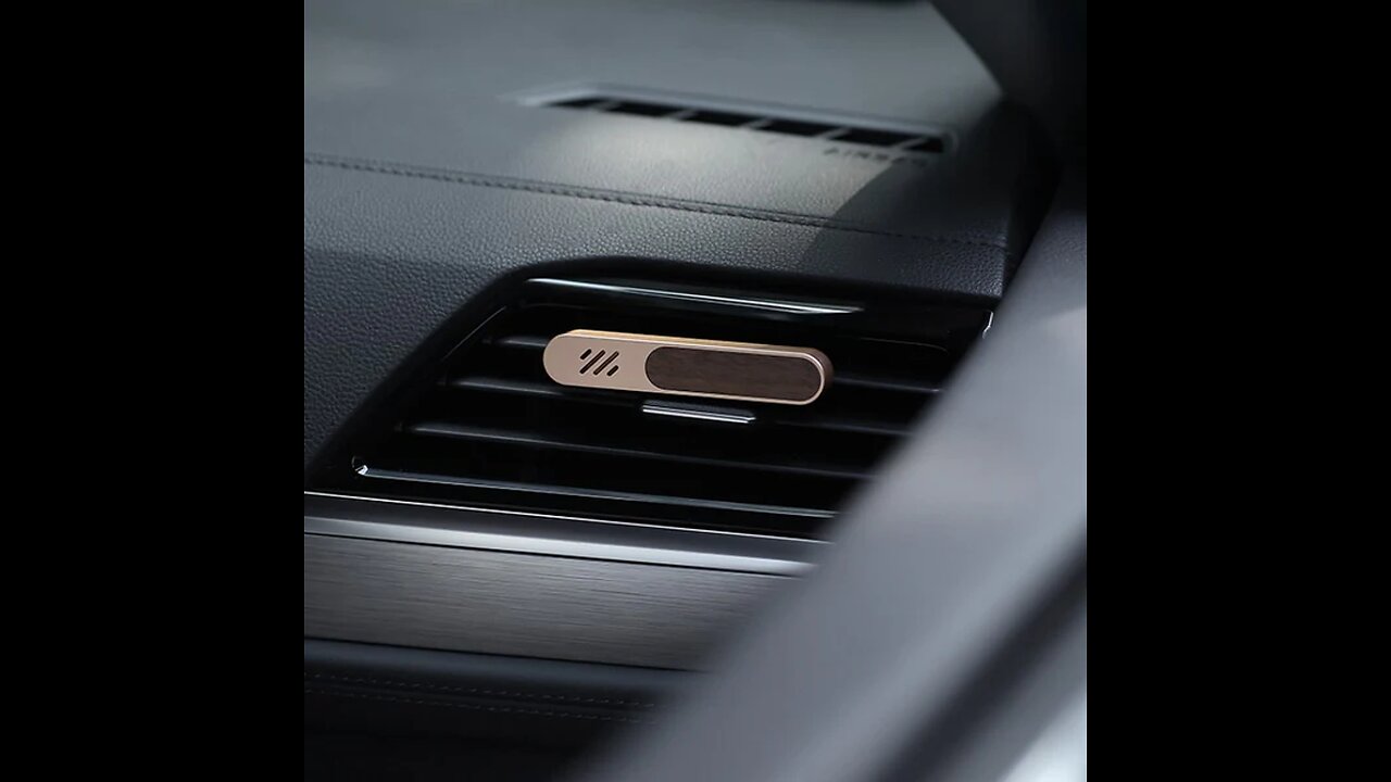 Car Vent Aromatherapy Ornament