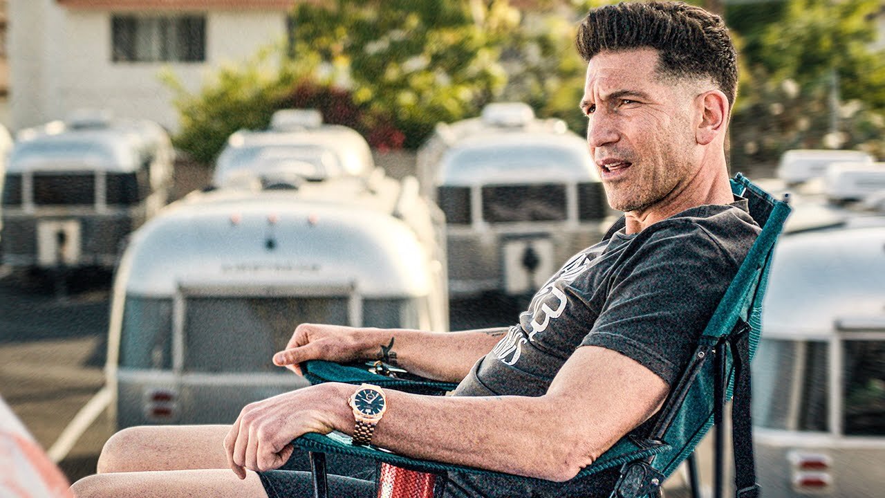 Jon Bernthal Wants To Adopt A Dog - The Accountant Clip (2025)