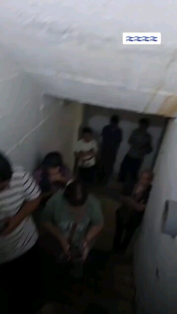 AVENGING – Zionist Soldiers Flee to Bunkers in Panic