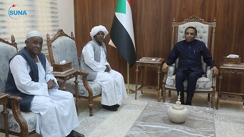 Kamil Idris meets with the head of the National Front in eastern Sudan.