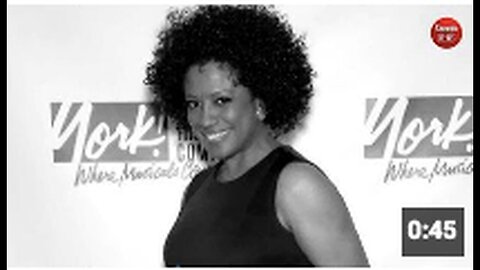 "Motown and The Lion King Actress Marva Hicks Dies Suddenly at 66"