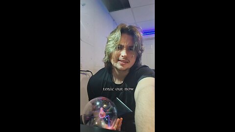 "Toxic" by Gabe Tarlton out now