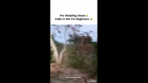 Ped se Utar Kar Phool dalo Ham dono per 😂