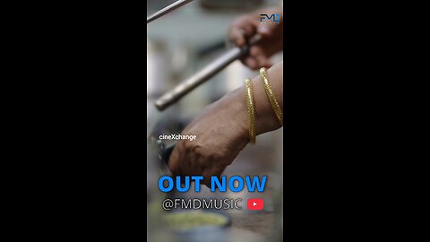 New Hindi video song Chahatein is out now . sung by renowned singer Abhay Jodhpurkar .Produced