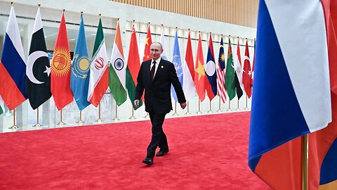 Dan bienvenida a Putin con la legendaria canción rusa 'Kalinka' antes de la cumbre de la OCS