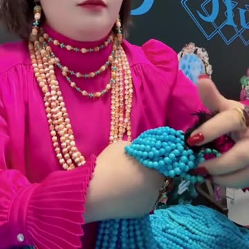 20250919-05 Why Does Turquoise Grow More Beautiful with Wear?