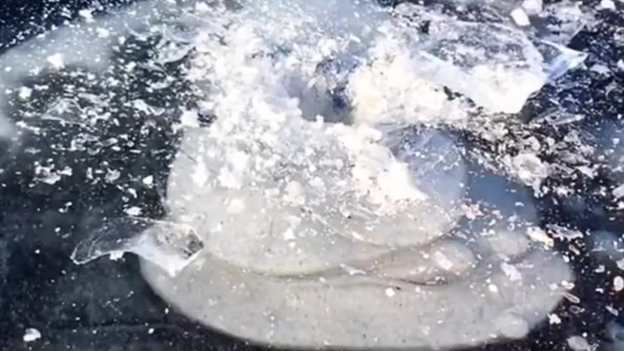Best ASMR Ice Breaking Sound