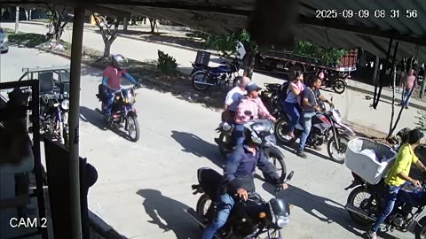 Niña de tres años falleció en Aguachica. Se movilizaba en moto que chocó con un camión.