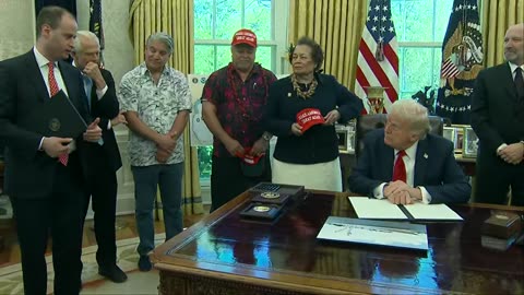 LIVE l President Trump signs executive orders BIG&BREAKIBG NEWS 2025