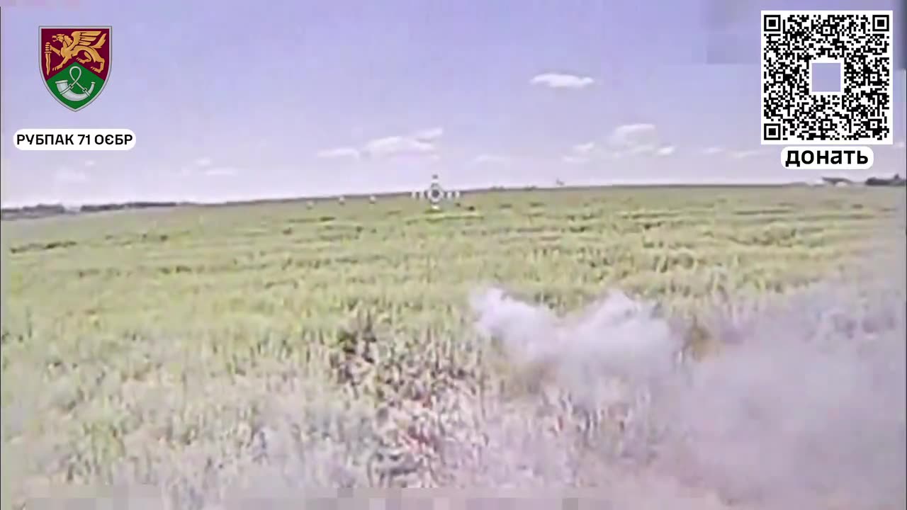 Ukrainian Paratroopers Firing On All Cylinders