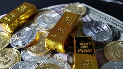 💸 Peter Schiff Shared a Horrible WARNING You Can't Ignore 🚨