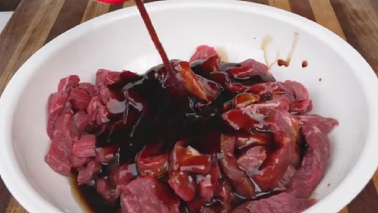 Quick and easy pepper beef stir fry