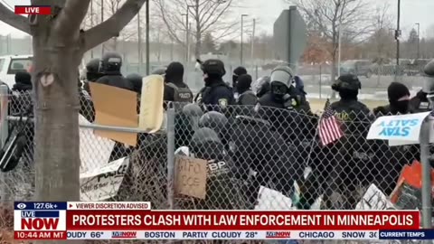 Federal Agents Arrest Anti-ICE Protesters In Minneapolis