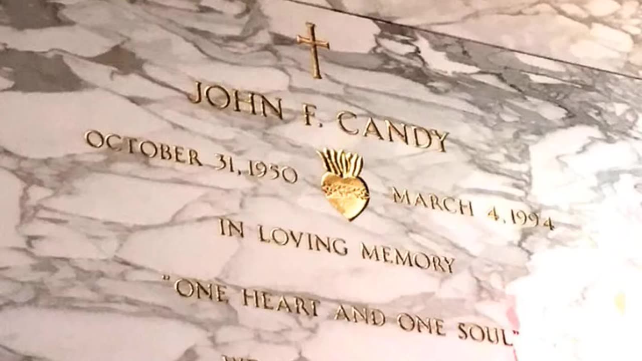 FAMOUS GRAVES - VOL. 146: JOHN CANDY