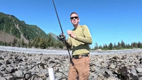 4 Days Alone in Alaska - Bushcraft Camping & Foraging Food_part3