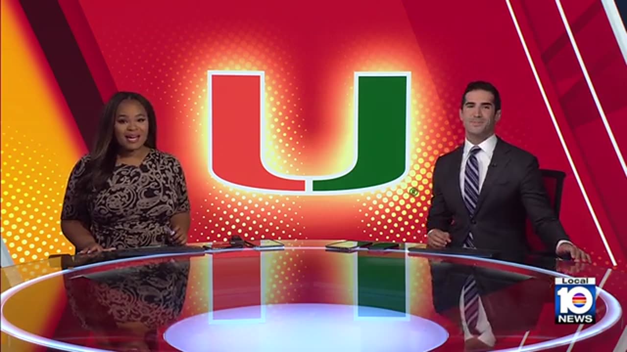 Miami Hurricanes hold off Notre Dame
