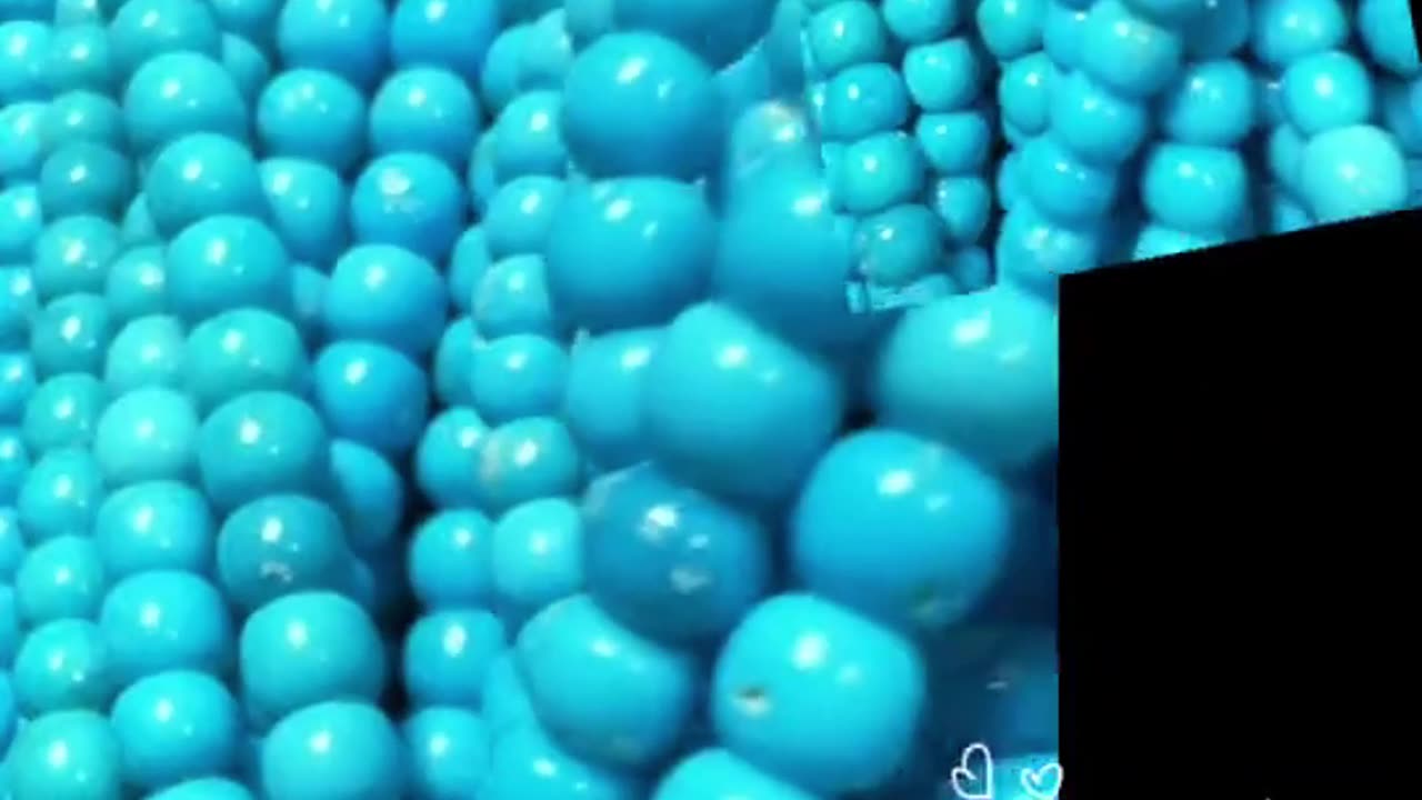 250430-11 Natural raw - ore turquoise round - bead string