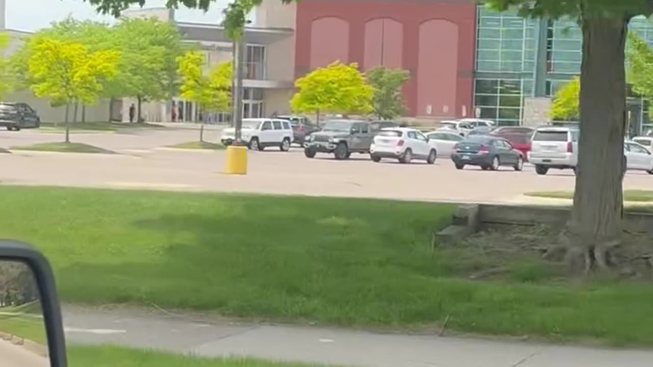 Suspect in custody after shooting at Meridian Mall