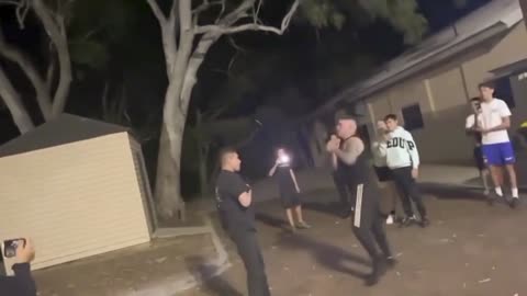 🥊👊 2 Men Box Out Their Issues on the Street: Who Wins? | FCN