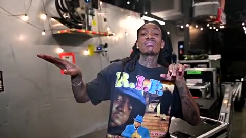 Wiz Khalifa - Butterfly Freestyle [Official Video]