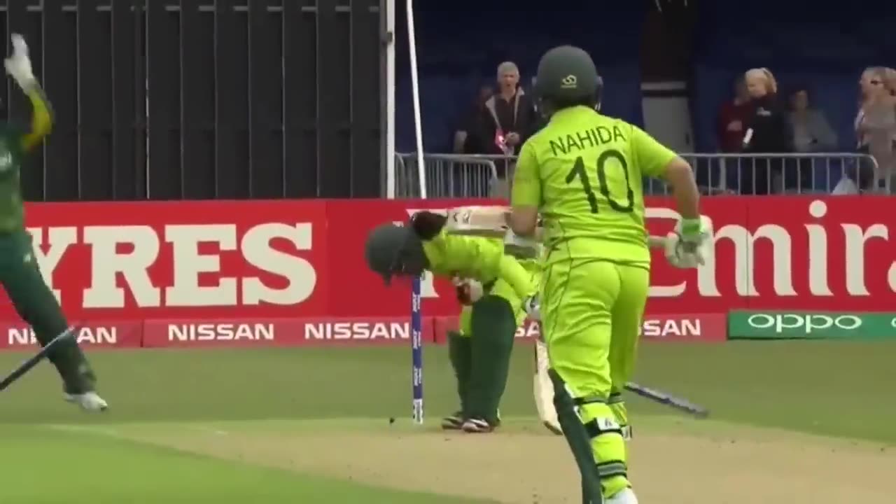 Top 20 Stump Flying Deliveries