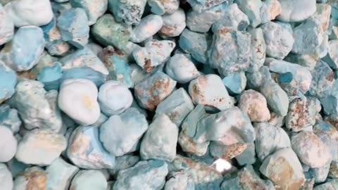 250515-1 Turquoise Rough: Uncover Wonders in Every Cut