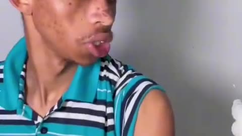 When you're about to get an syringe for the first time 😂😂