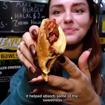 Trying LA’s famous Uncrustable burger! #foodie #shorts #burger #losangeles #eating