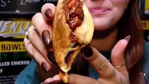 Trying LA’s famous Uncrustable burger! #foodie #shorts #burger #losangeles #eating